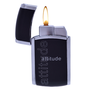 Attitude briquet flamme silver match