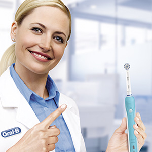 La marque de brosses à dents la plus utilisée par les dentistes dans le monde*