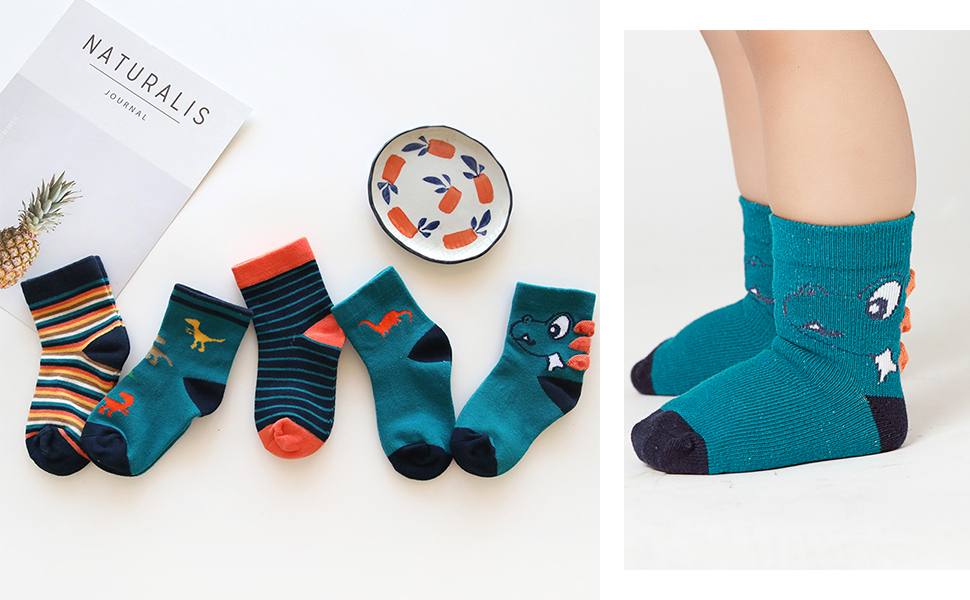 5 paires de différentes chaussettes bleues 5双不同的蓝色袜子