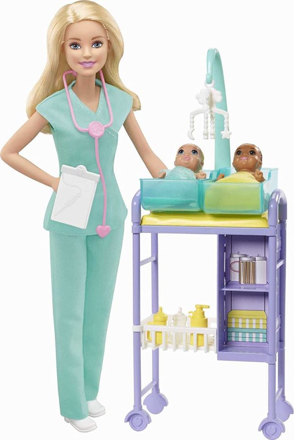 Barbie Métiers coffret poupée Pédiatre blonde avec cabinet médical, deux bébés et accessoires, jouet pour enfant, GKH23, 6 – Image 2