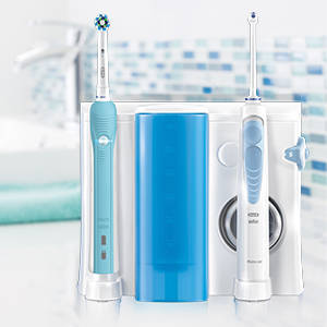 Oral-B Pro 700 + Hydropulseur Waterjet