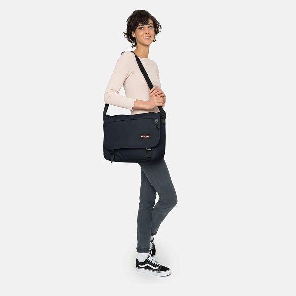 Eastpak Delegate + Sac Bandoulière, 39 cm, 20 L, Bleu (Cloud Navy) – Image 4