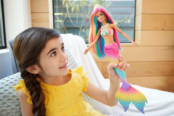 Barbie - Barbie Dreamtopia - Sirène Magique Arc-en-Ciel - Poupée avec Détails qui Changent de Couleur - Diadème et Corsage Marin - Cadeau dès 3 ans, GTF89 – Image 7