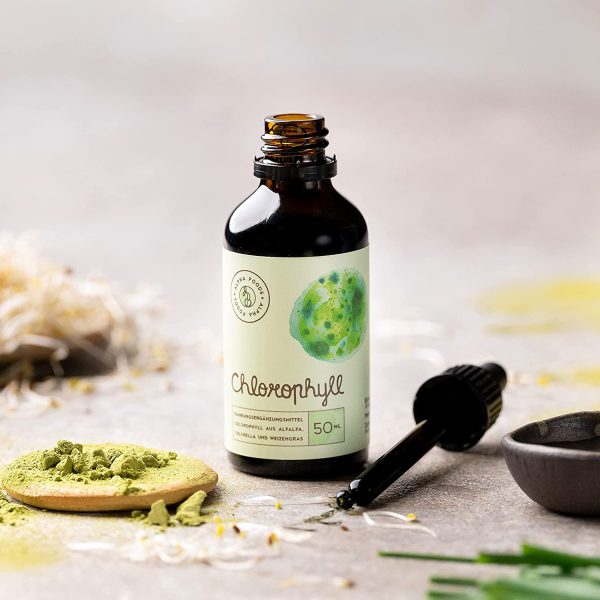 Chlorophylle liquide à boire, sur base d'herbes de blé, luzerne et chlorella, sans goût, sans iode, sans additifs - jusqu'à 4 fois plus de concentration de chlorophylline - 50 ml – Image 4